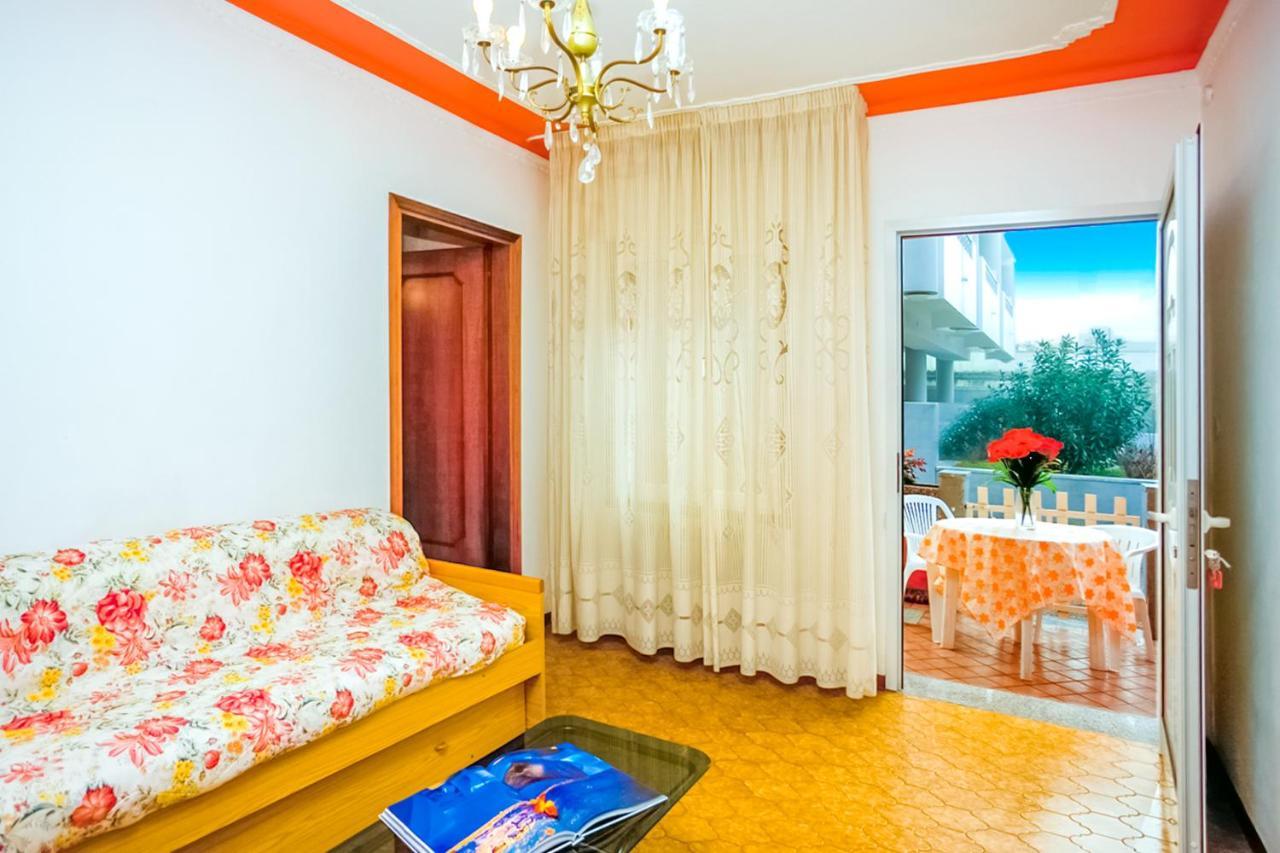 Appartamenti Calligher Бибионе Экстерьер фото